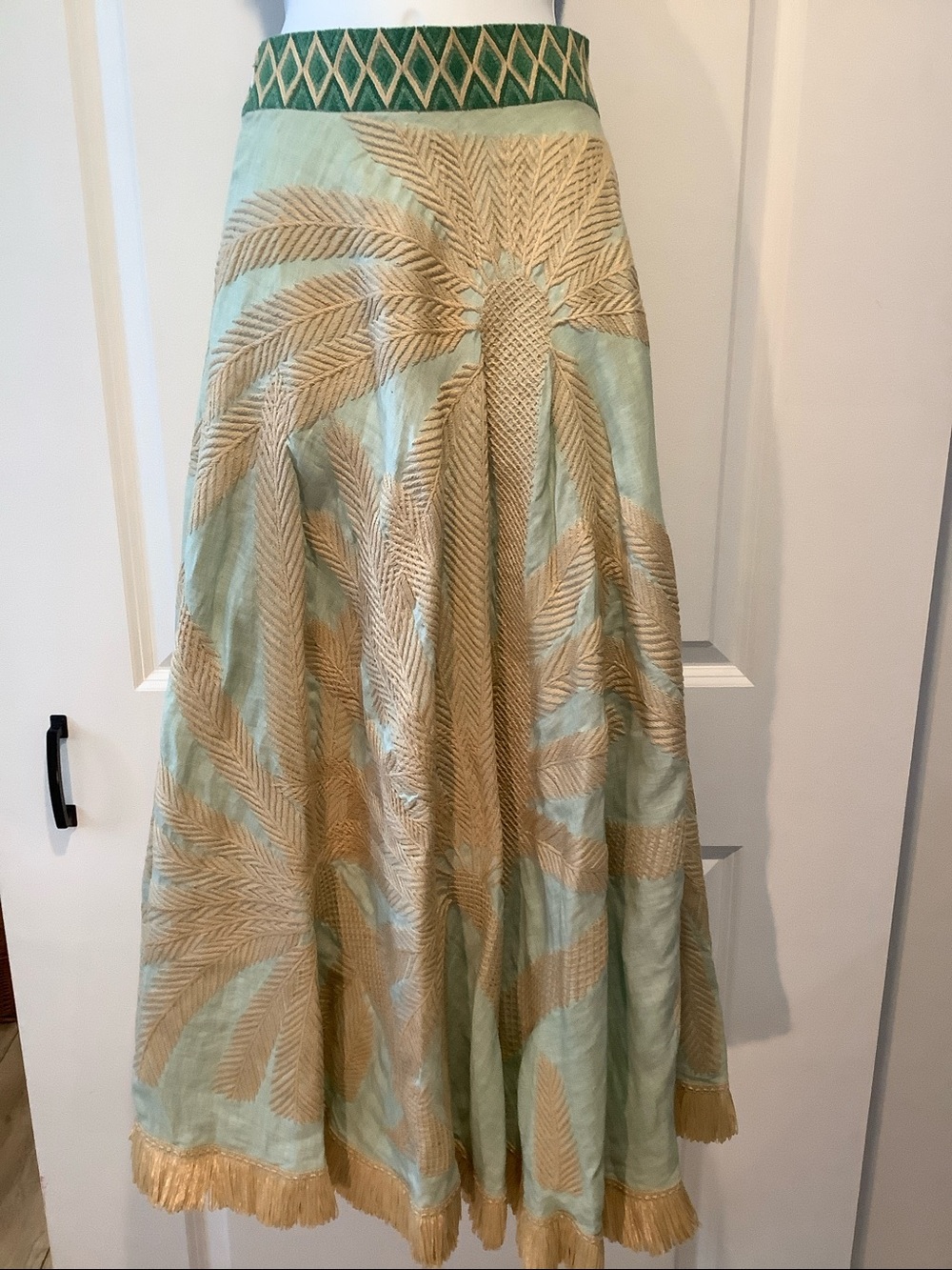 NWOT EMPORIO SIRENUSE Positano Livia Palm Embroidered 100% Linen Raffia Skirt 38